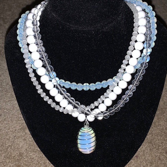 Beaded multi strand necklace with a caged genuine opalite - Picture 1 of 3